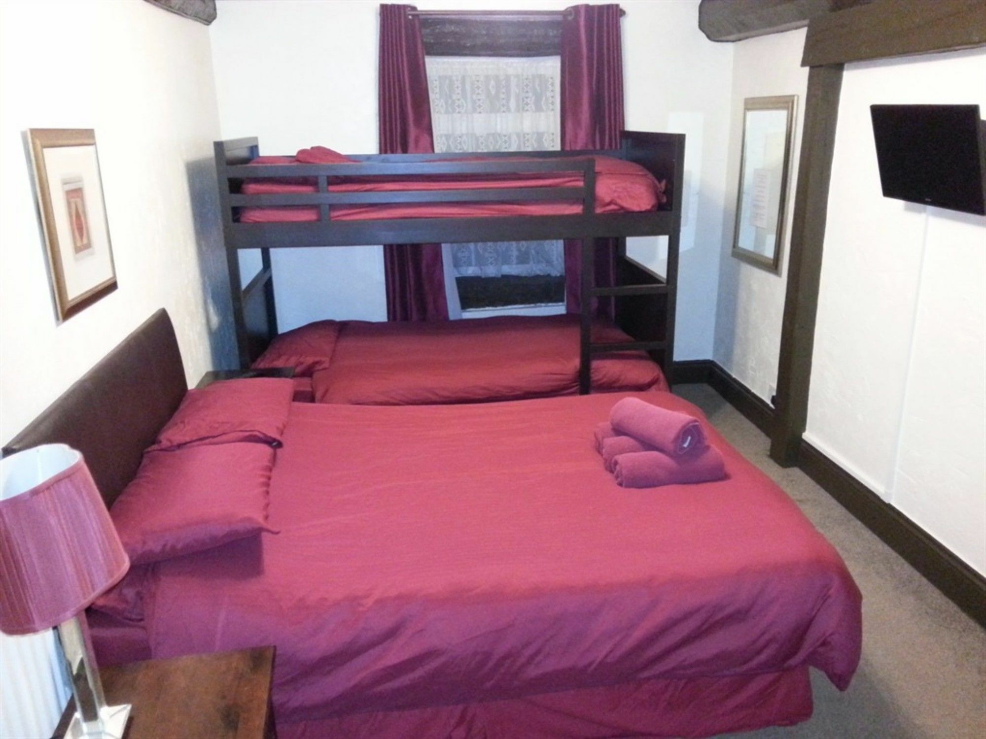 The Cross Inn Cauldon 외부 사진